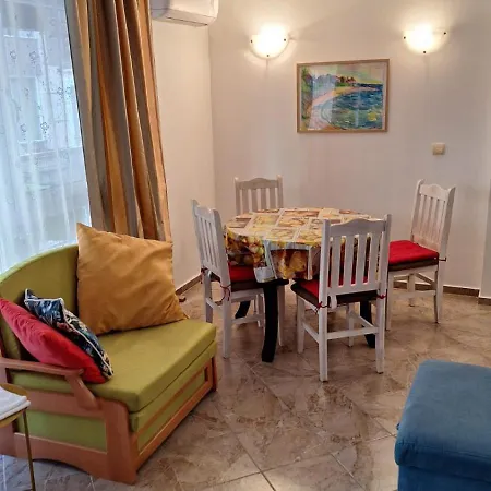 Chaika Appartement Pomorie
